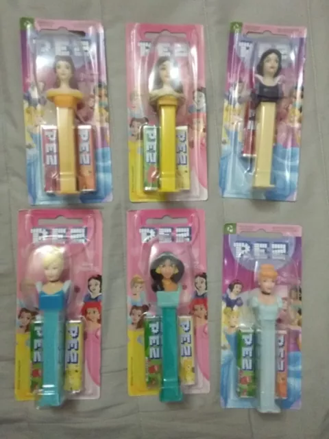 Lote   De 6 Dispensadores Con Figuras De Princesas Disney,  Caramelos Pez