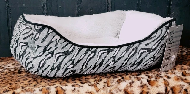 Pet Bed Grey w/ Zebra Print Black Sparkles Dog or Cat Soho New w/ Tags!