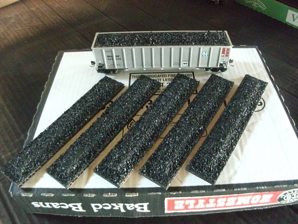 thumbnail image 2 of HO Scale Resin Coal Loads – Fits Walthers/Athearn Bethgon, Exactrail & MDC Hopper Cars 2 of 6
