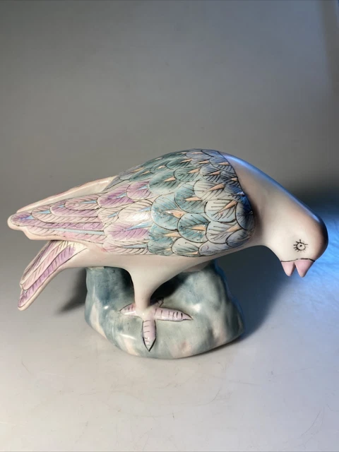 WBI ceramic handpainted parrot