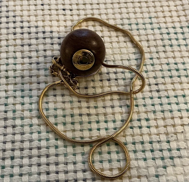 Pendentif Hermès "étrier Basculant" En Métal Palladié Et Cuir De Lézard - Neuf Avec Pochon - Modèle Rare