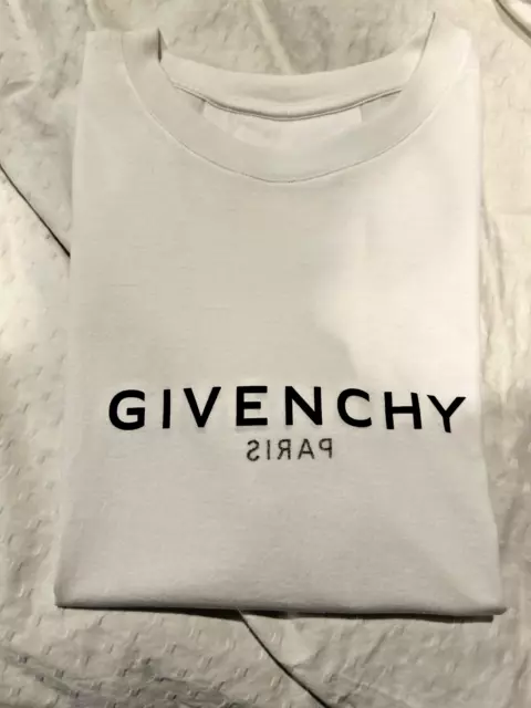 Givenchy 4G Mirror Tee White Mirror Tshirt Medium Womens - NWOT - Authentic