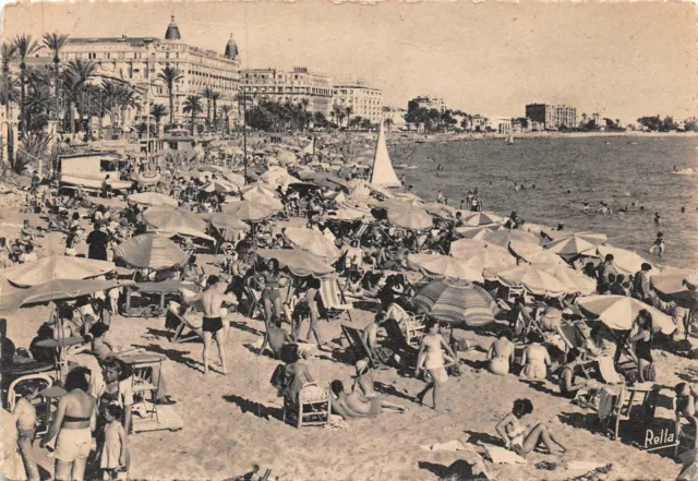 CPSM Cannes la plage de la Croisette (129484)