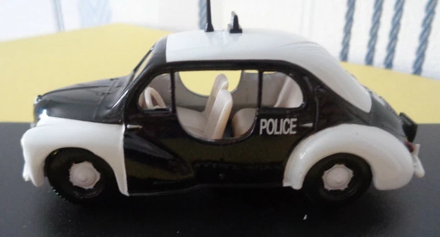 Miniature MINIALUX Renault Ondine Police – 1/43 – Plastique – Occasion France