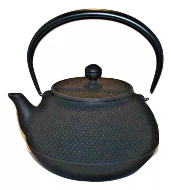 IWACHU Japanese Cast Iron Teapot HIRA ARARE (0.50L)