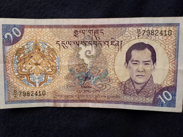 BHUTAN 10 TEN NGULTRUM Royal Monetary Authority 2000 Currency Banknote Note