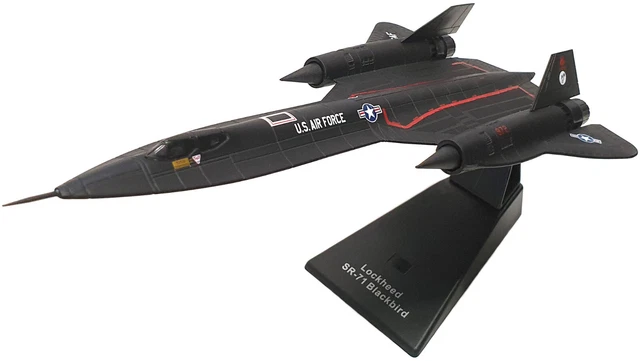 LOCKHEED SR-71 BLACKBIRD - 1:144 Scale Diecast Model (JK03) £17.99 ...