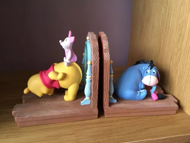 Extremely Rare! Walt Disney Winnie The Pooh Playing with Mirror Figurine Statue