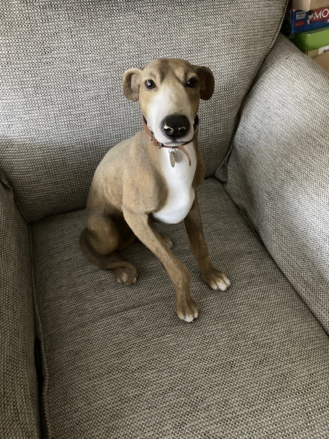 Sitting Greyhound figure,Greyhound Ornament.Leonardo.Height 15.5/8”.