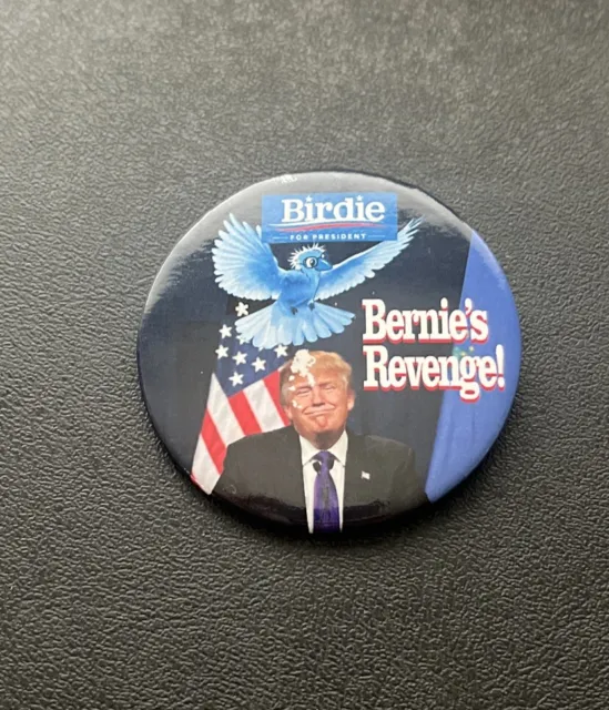 Bernie Sanders Vs Donald Trump Political Campaign Pin Button