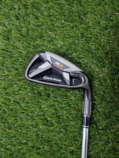 Taylormade M2 7 Iron Reax 88 steifer Flexschaft Lamkin Übergrößengriff