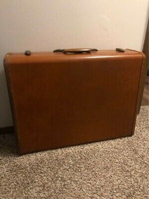 1950s Vintage Samsonite Leather Travel Suitcases (2)