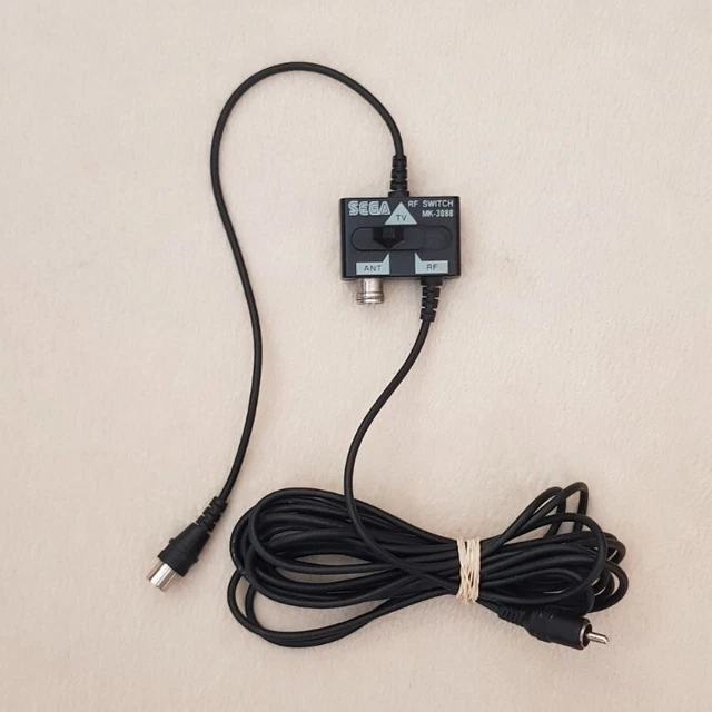 Câble RVB RGB Officiel SEGA Pour Mega Drive Et Master System II – Modèle 3085 – Occasion Nickel