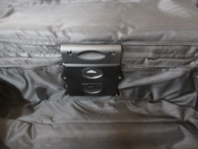 TUMI Alpha 22" Expandable Carry On Rolling Wheeled Luggage Black Model 22022DH 14