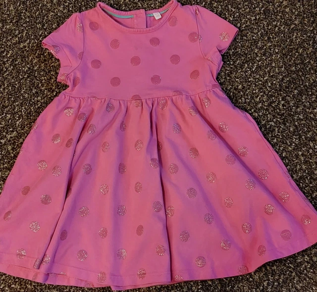 Bundle Of Girls Clothes. 4 Items. Age 5-6 Years 5