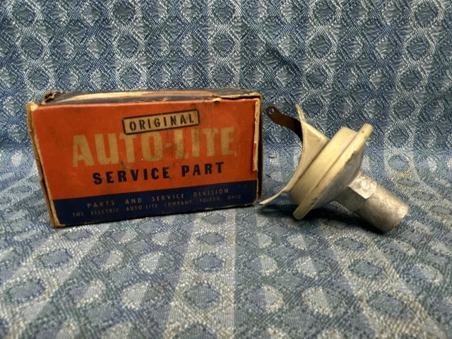 1942-1948 Chrysler Dodge Plymouth Nash NOS Auto-Lite Vacuum Advance #VC 2082R