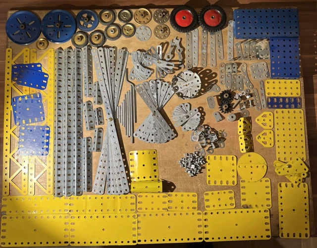 Série de 4 avions anciens Meccano en tôle lithographiée - Jeux & Jouets