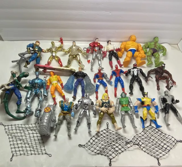 RARE Lot of 21 Marvel Toy biz Legends ￼Action Figures 1990’s x-men spiderman