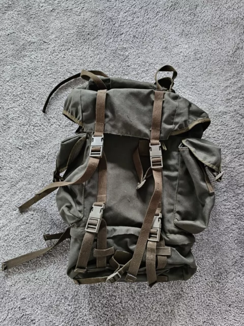 BW Bundeswehr Rucksack Orginal  Kampfrucksack Outdoor Freizeit Rucksack