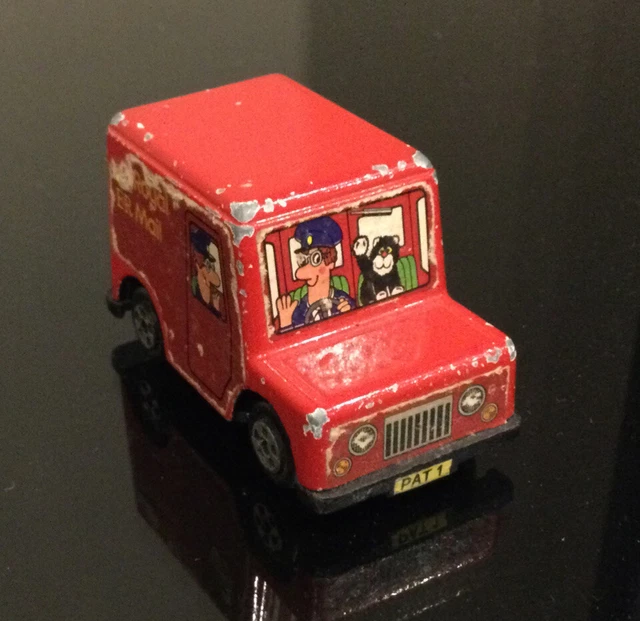VINTAGE POSTMAN PAT Mail Van DieCast Metal Toy ERTL From BBC TV SERIES