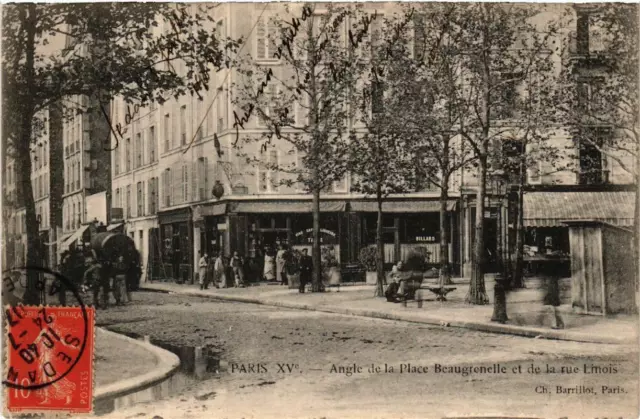 CPA PARIS (15e) Angle de la Place Beaugrenelle et de la rue Linois (536768)