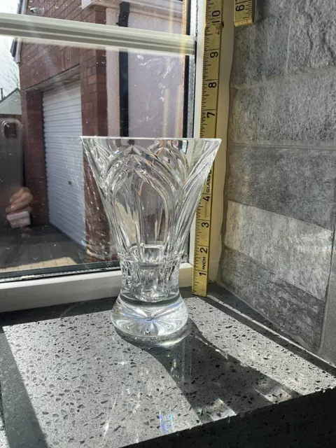 tyrone crystal vase Modern Pattern 6” High