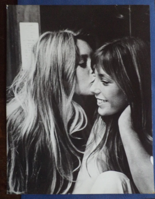 Alain Delon, Eddie Barclay Et Brigitte Bardot Lors D'un Déjeuner à