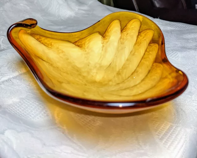 Princess House Amber Gold Cream Cloud Triangle Candy Trinket Art Glass Dish