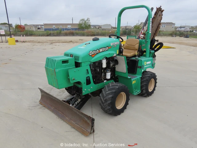 2017 Ditch Witch RT45 Ride-On 4x4 Trencher Deutz Diesel Side Shift Dozer