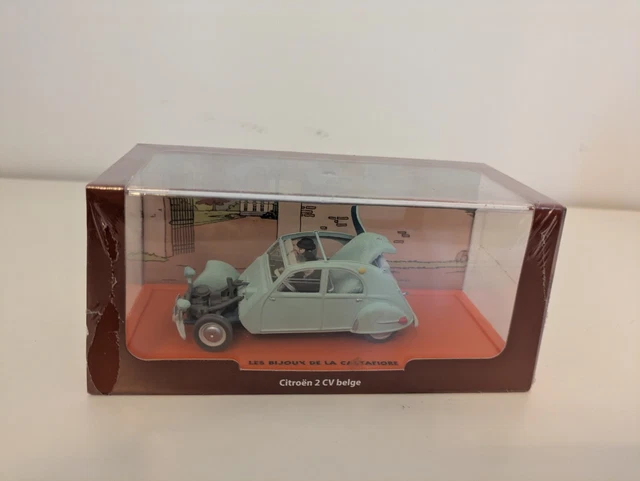 Tintin - Ensemble de 2 voitures 1:24 + 1:43 - La Citroën 2 cv cassée