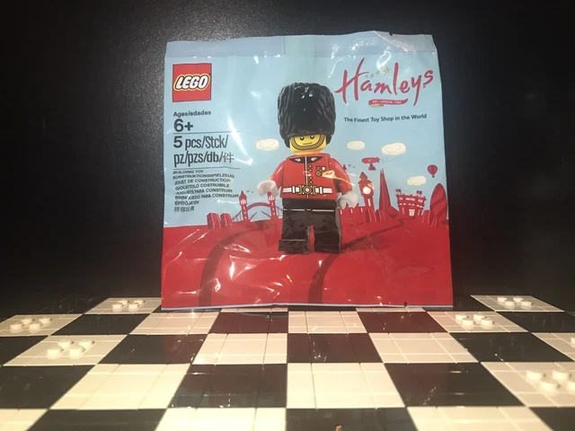 Lego hamleys 2025 royal guard minifigure