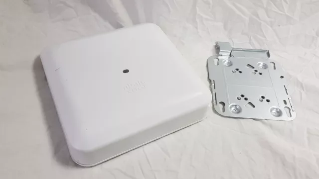 Cisco air-ap2802i-e-k9 Aironet 2802i POE Wireless Access Point with Wall Plate O