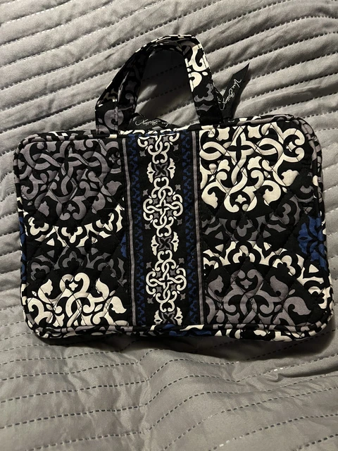 Vera Bradley Canterberry Cobalt Hanging Travel Organizer Lined Cosmetic Bag NWOT
