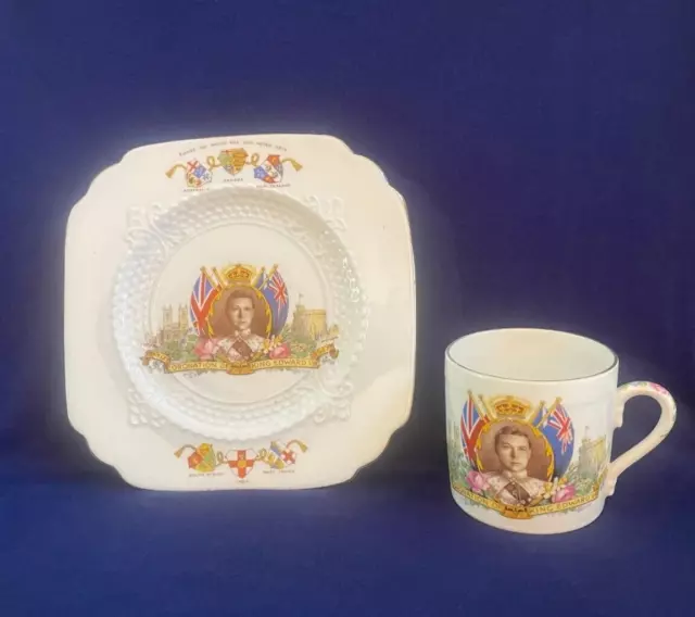 PLATE & CUP OF THE CORONATION OF KING EDWARD V111  1937 - by AYNSLEY  of ENGLAND