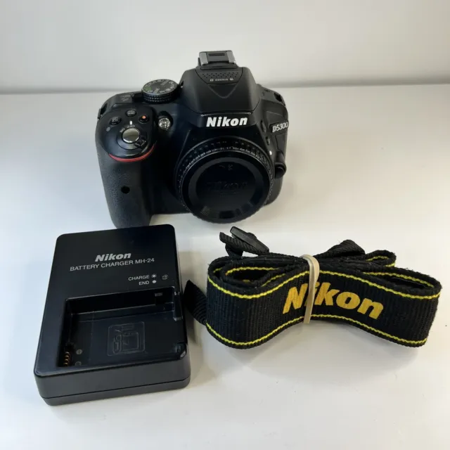 Near Mint Nikon D5300 24.2MP Digital SLR Camera Black Body LOW SC: 8043 (G10:4)