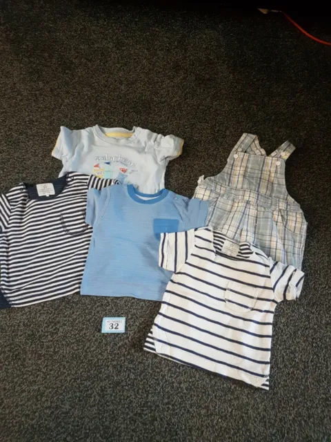 Baby Boys 0-3 Months Clothes Bundle 4x Short Sleeve T-Shirt And Dungaree (B32)