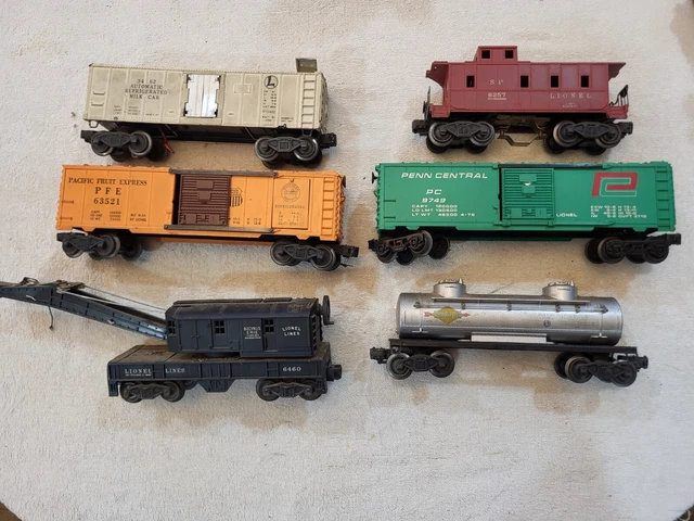 Vintage LIONEL O / O27 Gauge lot 6 different freight cars