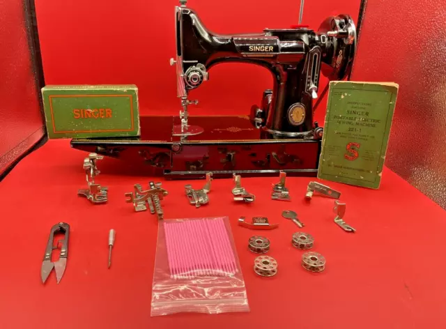 1951 singer featherweight 221 sewing machine