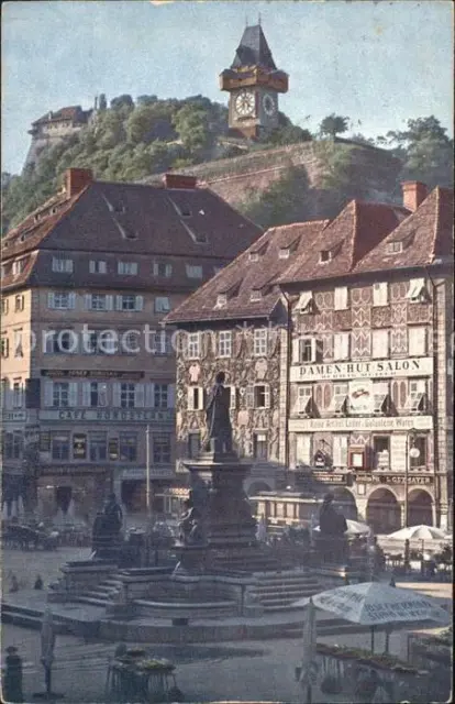 11999197 Graz_Steiermark Hauptplatz mit Schlossberg Uhrturm Wahrzeichen Graz_Ste