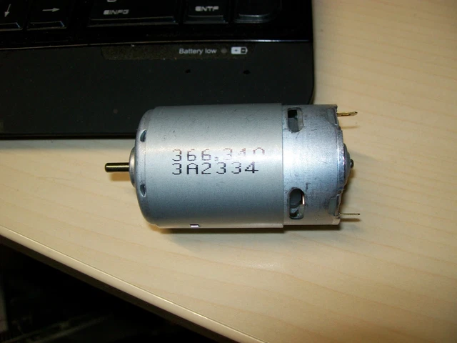 MMP05-4051 - Motori a corrente continua 24 Volt per Compressori MMP05-4051 - Motori a corrente continua 24 Volt per Compressori