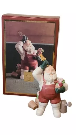 Santa's Pastimes Gardener Lenox Figure