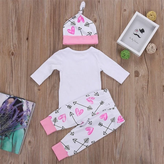 Regno Unito neonato neonato top pantaloni cappello body tuta da sole set vestiti 4