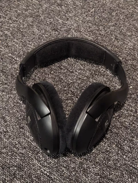 Sennheiser HD 560s Open-back Headphones