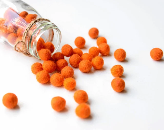 1cm DARK ORANGE Felt Balls x50.Wool.Pom poms.Felt Ball.Kids Craft DIY Beads