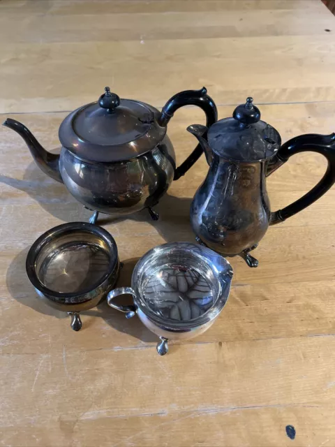 Vintage YEOMAN SILVER PLATED 4 Piece Footed Bachelor Tea Set Made In England