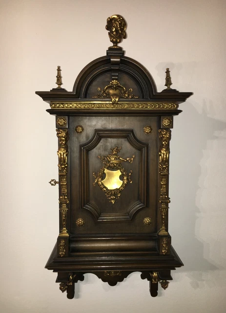 Luxurious Italian wall unit / small cabinet, richly worked and decorated.