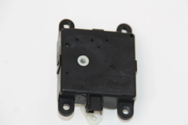 Attuatore Riscaldamento per Nissan X-TRAIL 1 T30 3J11030840 050421 04-2006