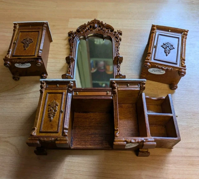 BESPAQ DOLLS HOUSE Miniature Quality Dressing Table & Bedside Tables