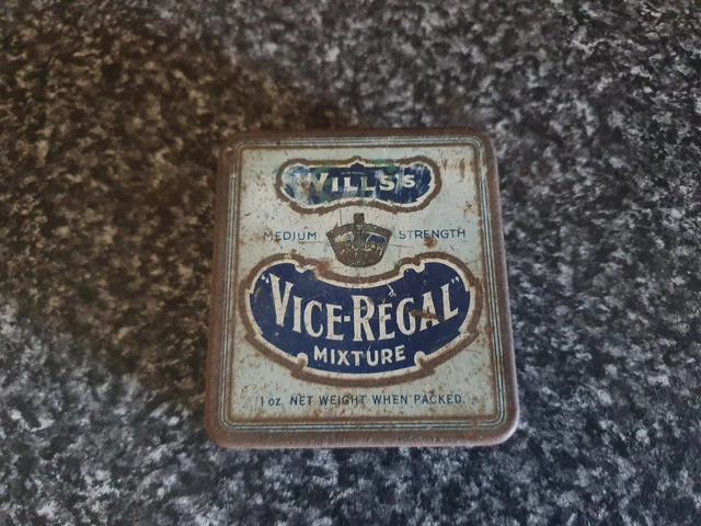 1oz tobacco tin Union Jack Premium 10z It has the flashy white brightness with maybe the slightest hint of yellow and just like silver if it gets dull it can be polished to a mirror VINTAGE TOBACCO TIN Vice Regal