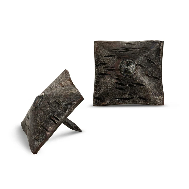 100 Pack Square Pyramid Door Clavos Decorative Nails 1.25" Rustic Hammered Iron
